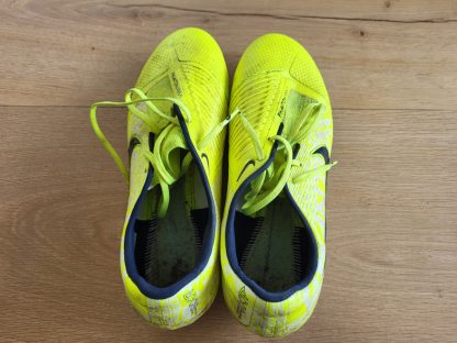 Schoenen Nike geel