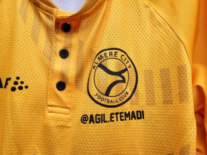 Wedstrijdshirt Agil Etemadi (met badge, 1) - Afbeelding 4
