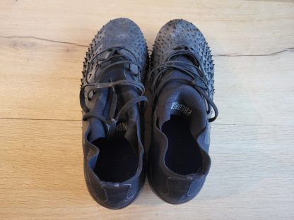 Schoenen Adidas zwart Demonskin
