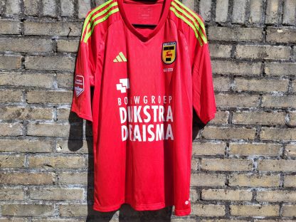 Wedstrijdshirt + broekje Yanick van Osch (met badge) (2) - Afbeelding 4