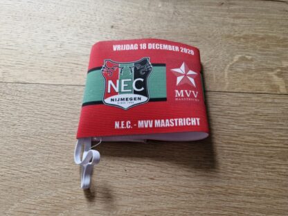 Aanvoerdersband NEC-MVV