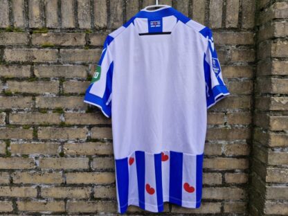 Gesigneerd shirt sc Heerenveen (met badges) - Afbeelding 6