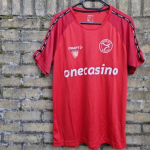 Almere City FC trainingsshirt nummer 16