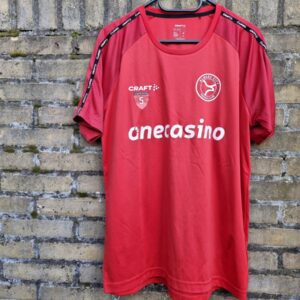 Almere City FC trainingsshirt nummer 5