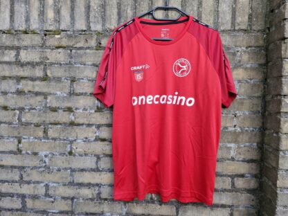 Almere City FC trainingsshirt nummer 15