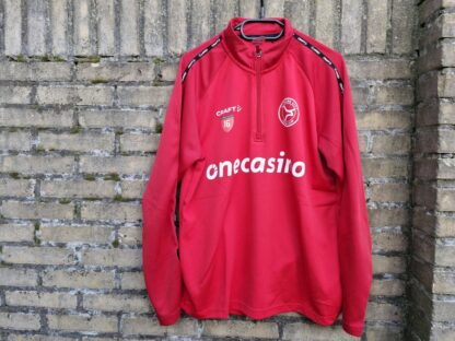 Almere City FC trainingstrui nummer 16