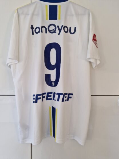 Wedstrijdshirt + broekje Milan Smit (met badge) (2)