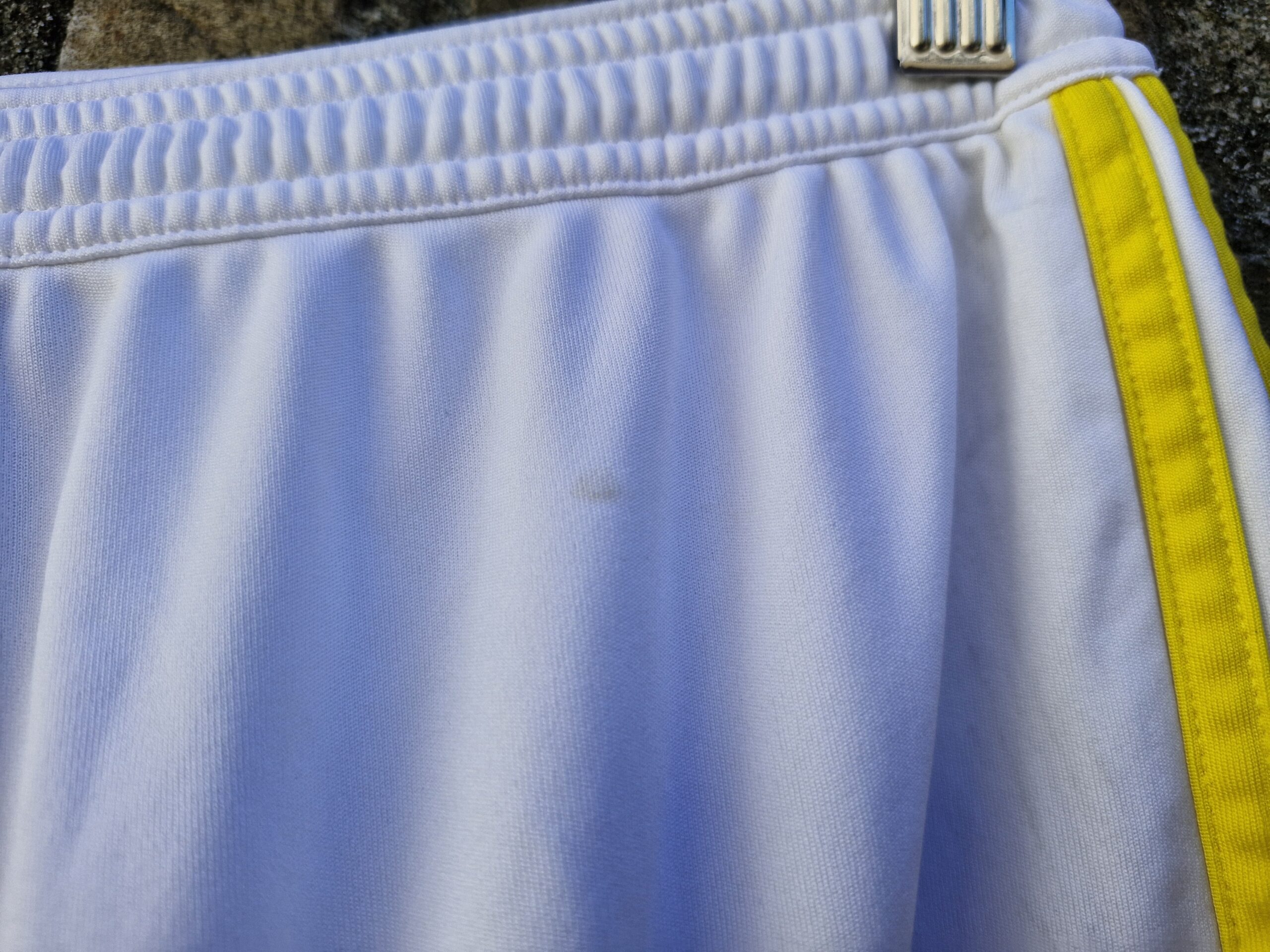 SC Cambuur jeugdshirt + broekje nummer 6 (uit) (1) - Afbeelding 4