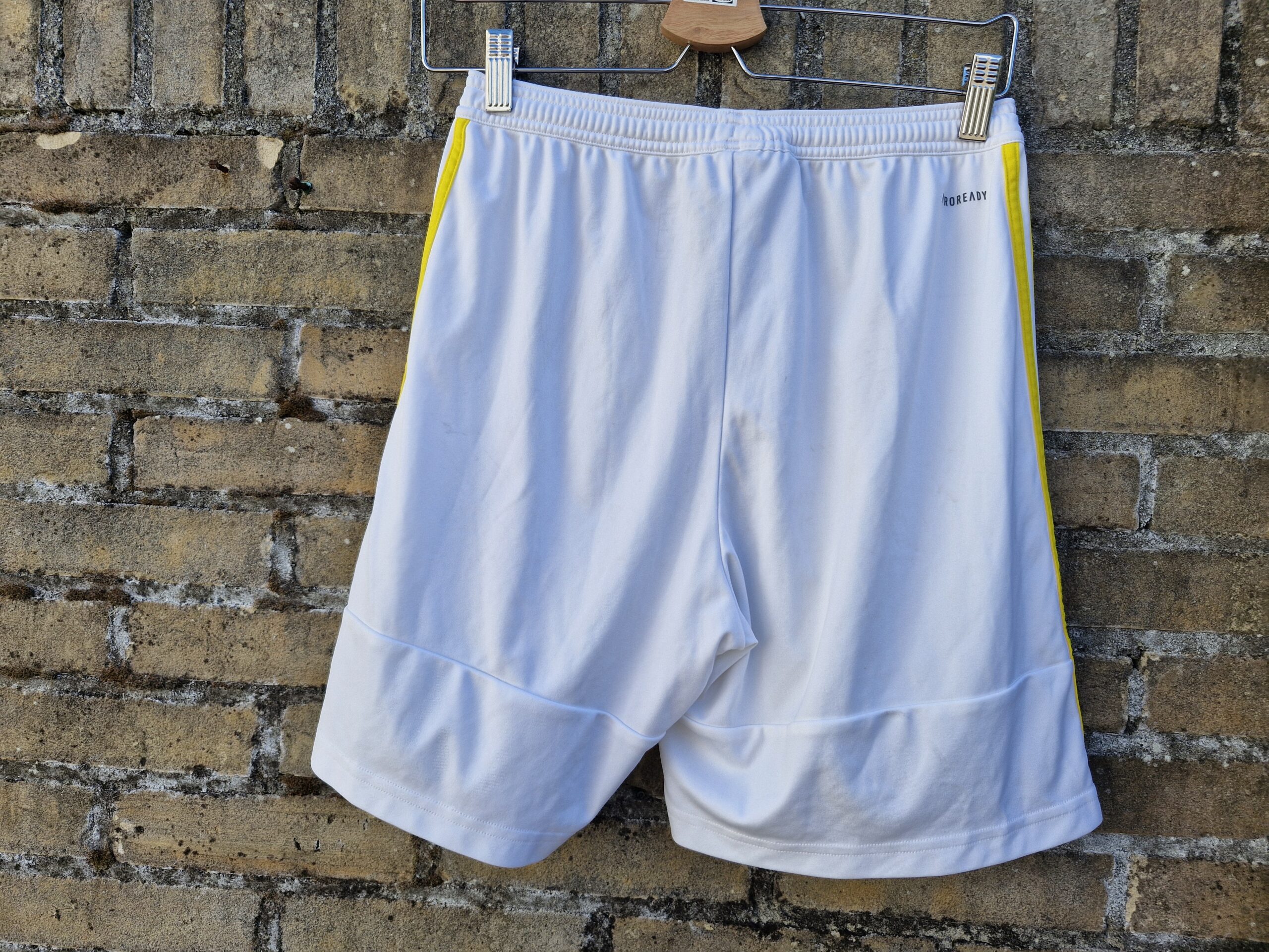 SC Cambuur jeugdshirt + broekje nummer 6 (uit) (1) - Afbeelding 5