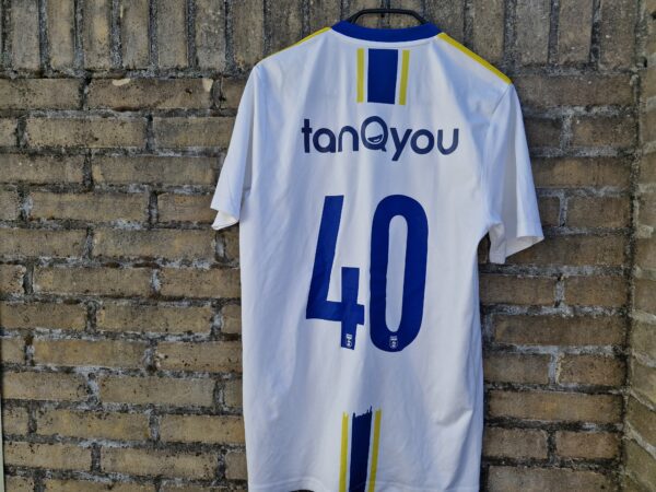 SC Cambuur jeugdshirt + broekje nummer 40 (uit)