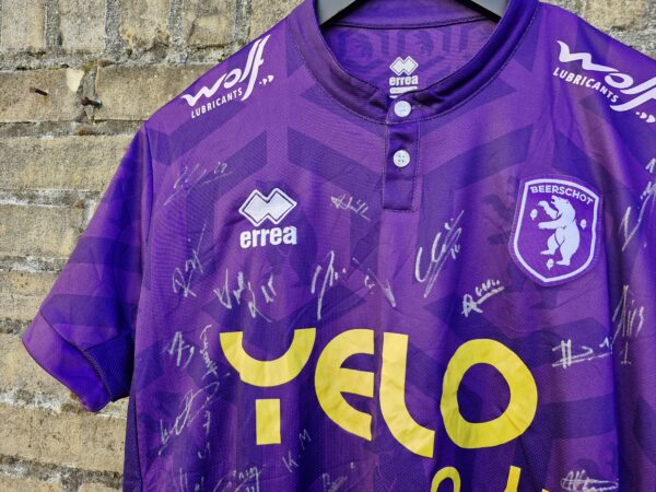 K. Beerschot V.A. Gehandtekend hometruitje (1) - Afbeelding 3