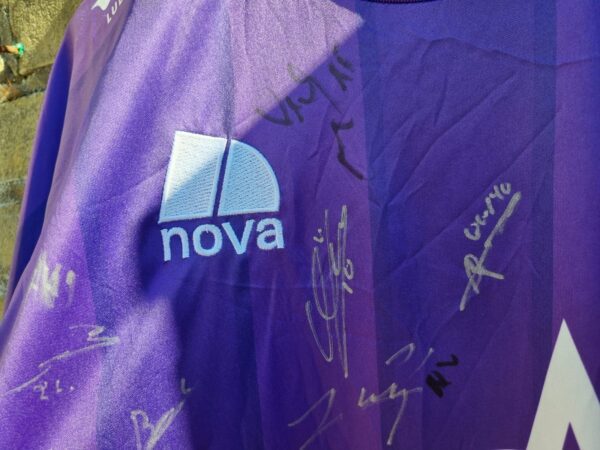 K. Beerschot V.A. Gehandtekend hometruitje (2) - Afbeelding 4