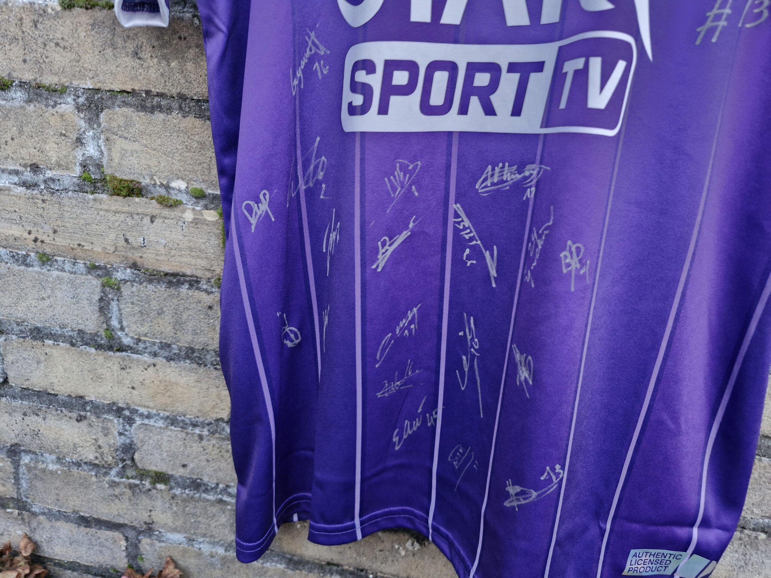 K. Beerschot V.A. Gehandtekend homeshirt (1) - Afbeelding 3