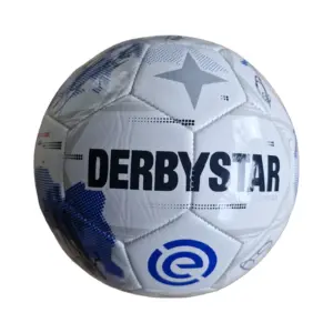 FC Volendam gesigneerde bal